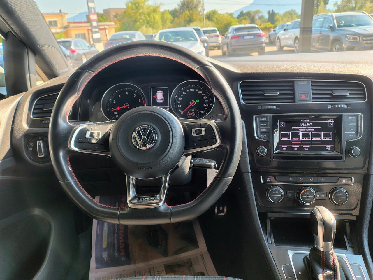Volkswagen Golf GTI Performance 2.0 TSI DSG 5p. BlueMotion Technology