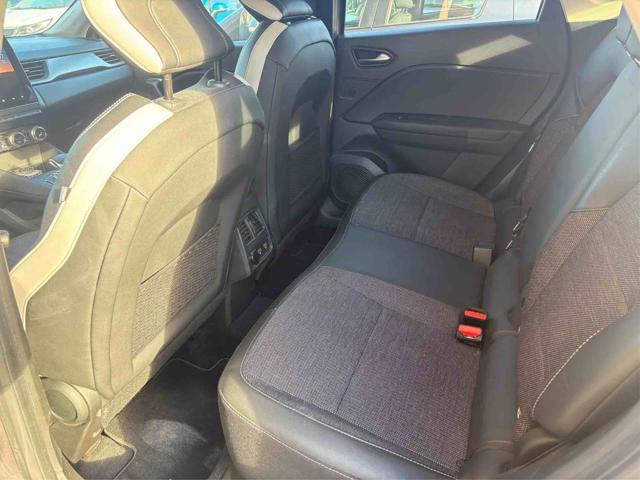 RENAULT Captur Plug-in Hybrid E-Tech 160 CV Intens