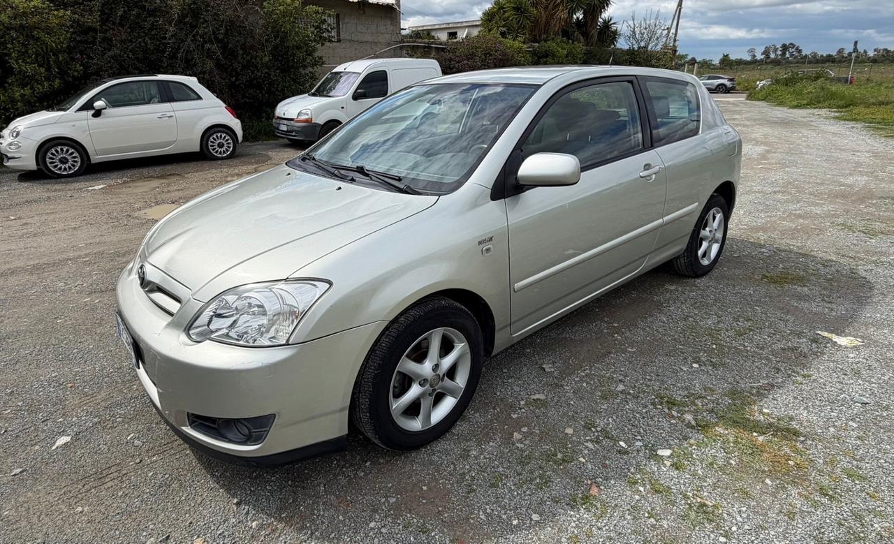Toyota Corolla 1.4 Diesel- Cambio Automatico- Neopatentati