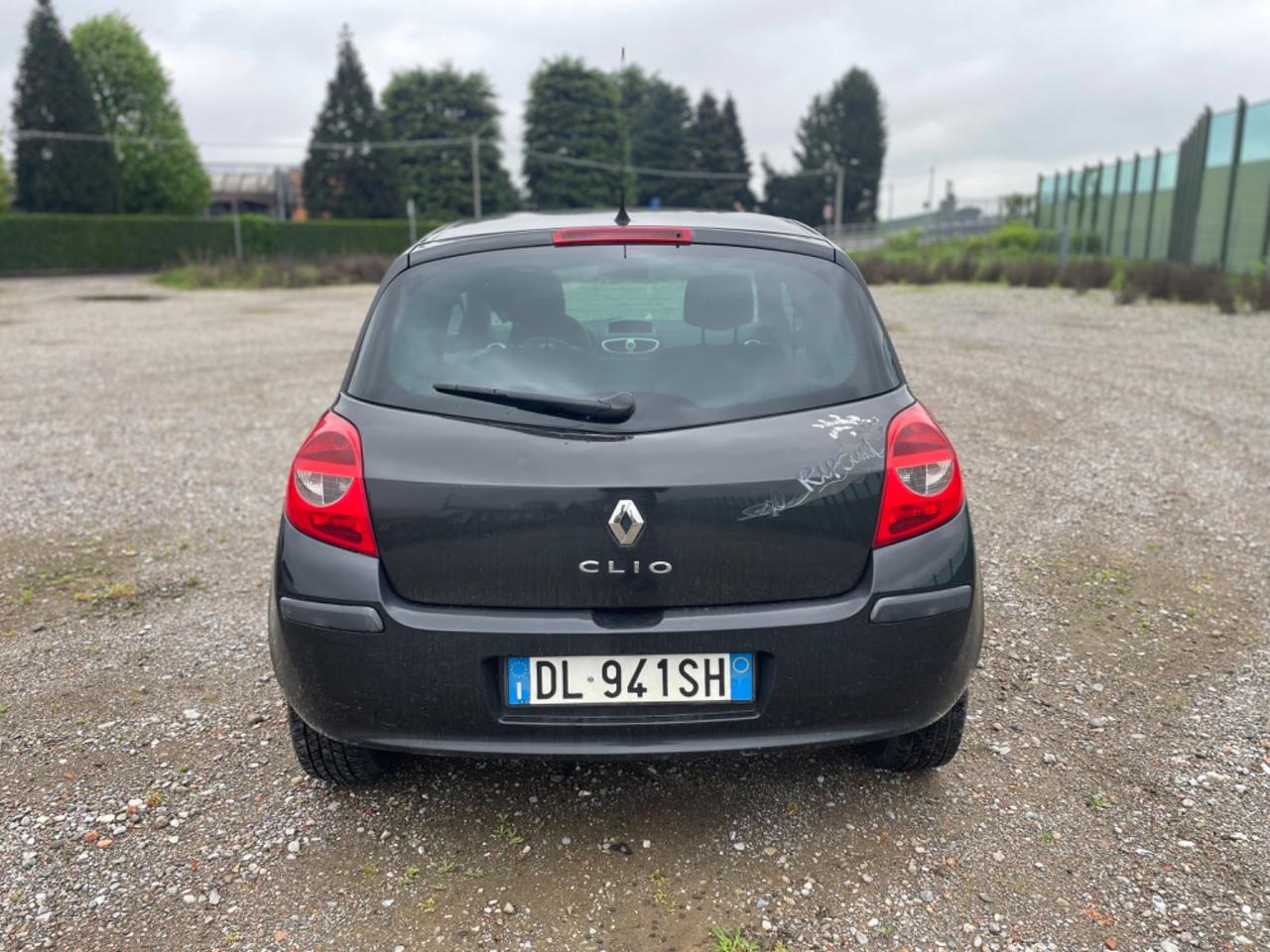 Renault Clio 1.2 16V 3 porte Le Iene