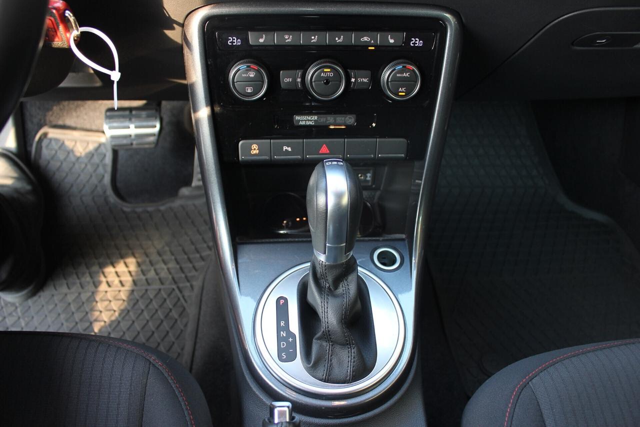 Volkswagen Maggiolino Cabrio 1.2 TSI DSG Design