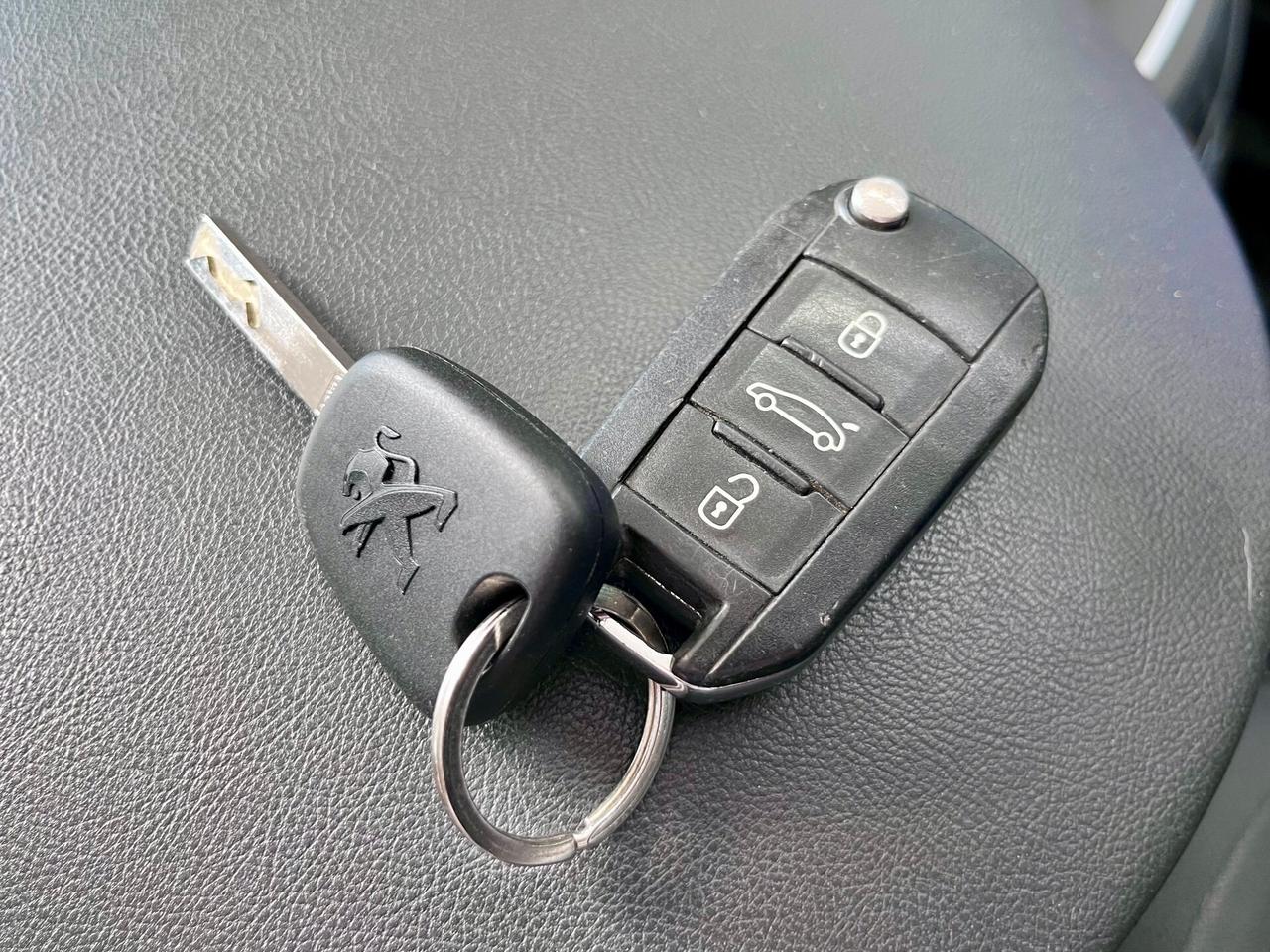 Peugeot 508 SW 2.0 BlueHDi 150cv Ciel Allure 2014