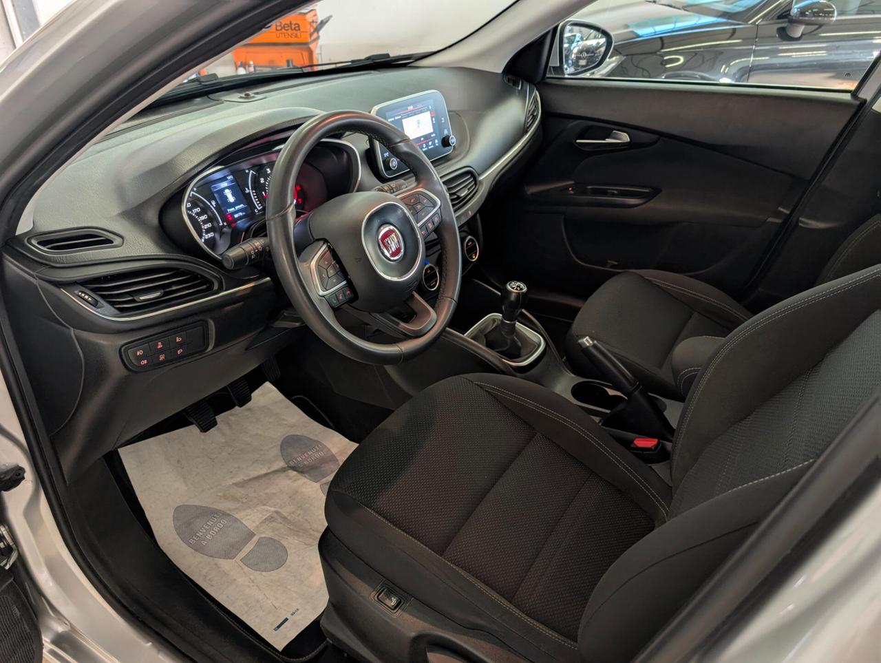 Fiat Tipo 1.3 Mjt S&S 5 porte Sport