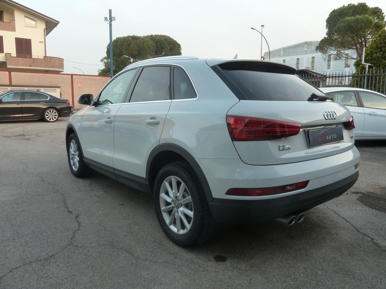 Audi Q3 2.0 TDI 150 CV Business