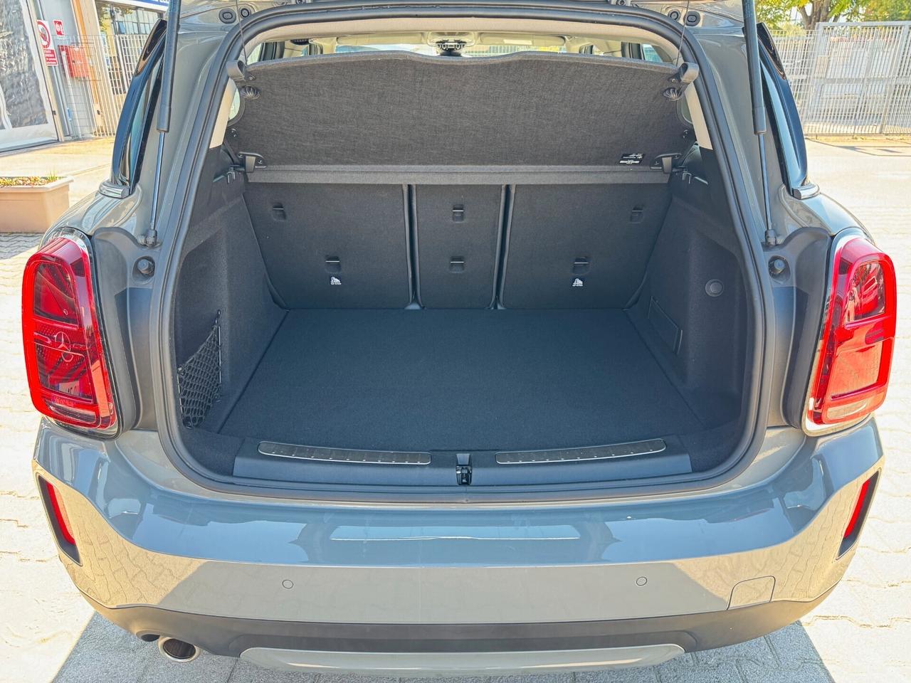 Mini Cooper Countryman 1.5 Essential