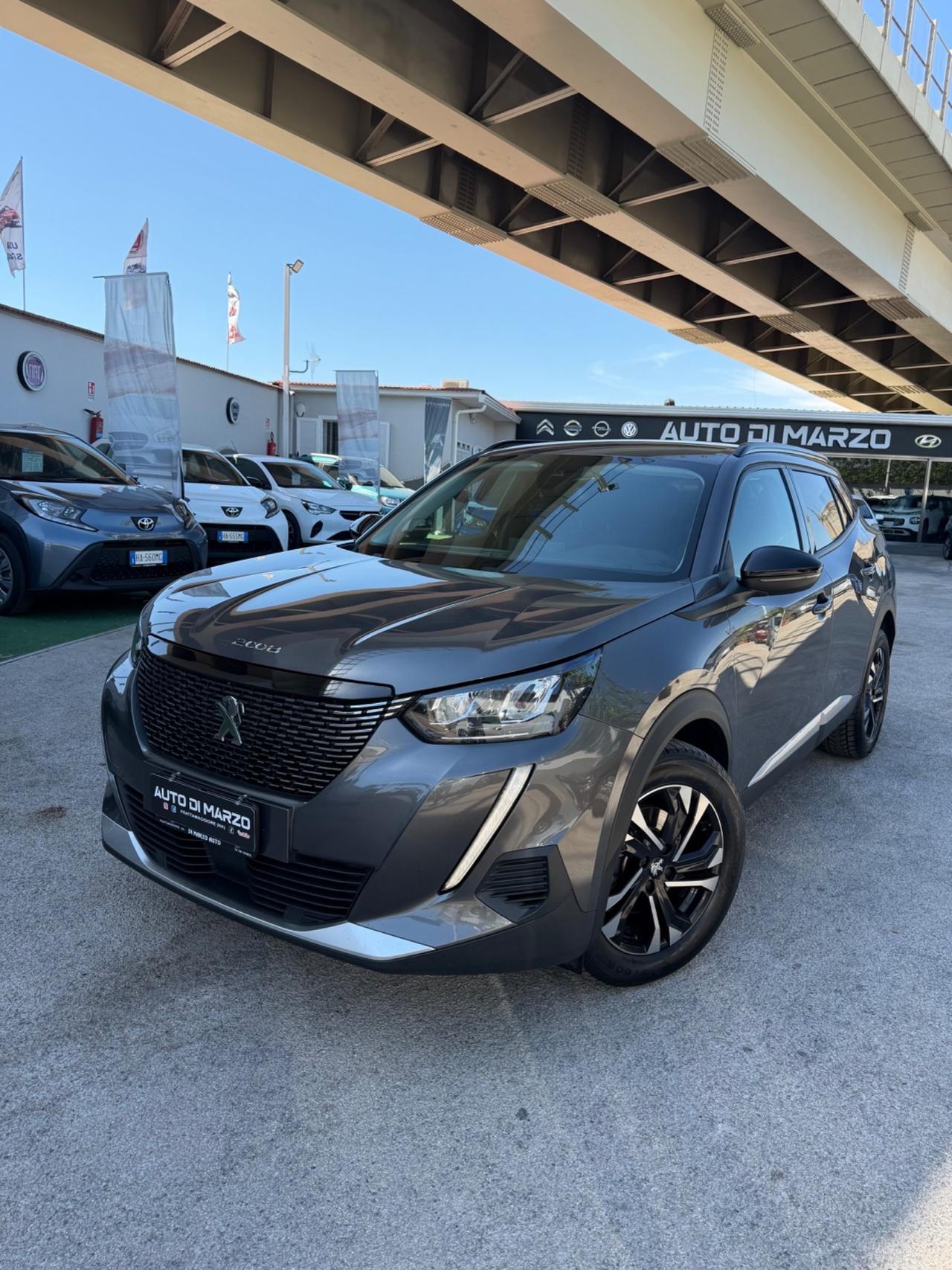 Peugeot 2008 BlueHDi 130 S&S EAT8 Allure