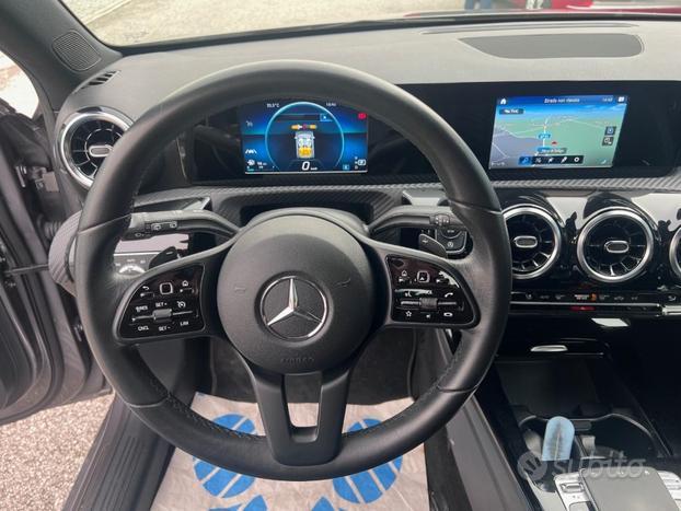 MERCEDES-BENZ A 180 d Automatic Business Extra