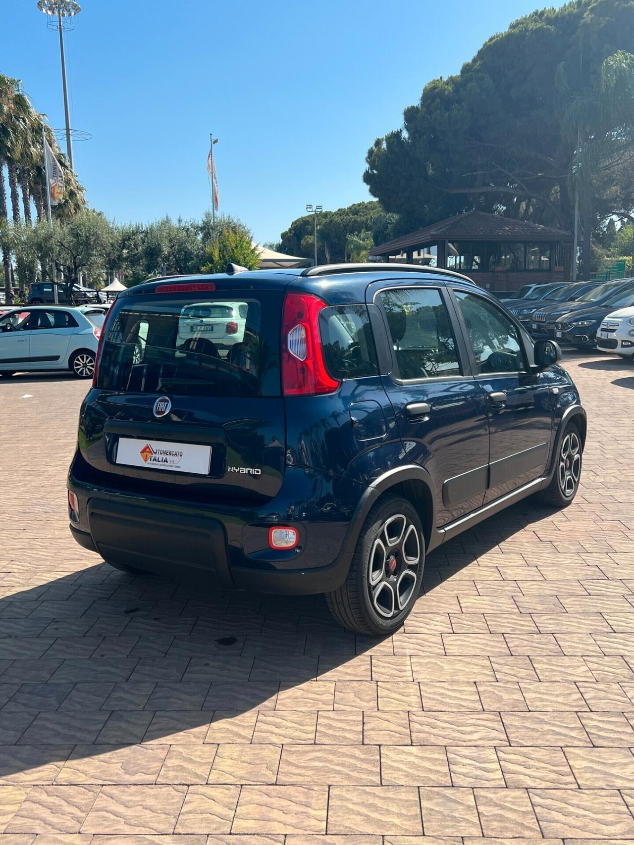 Fiat Panda 1.0 FireFly S&S Hybrid City Cross