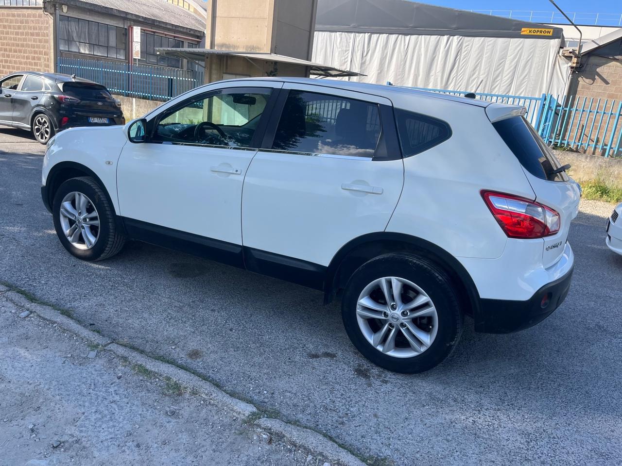 Nissan Qashqai 1.5 dCi DPF Acenta 2010 202.000 KM