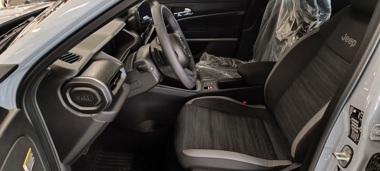 Jeep Avenger 1.2 Turbo 100 CV MHEV Longitude