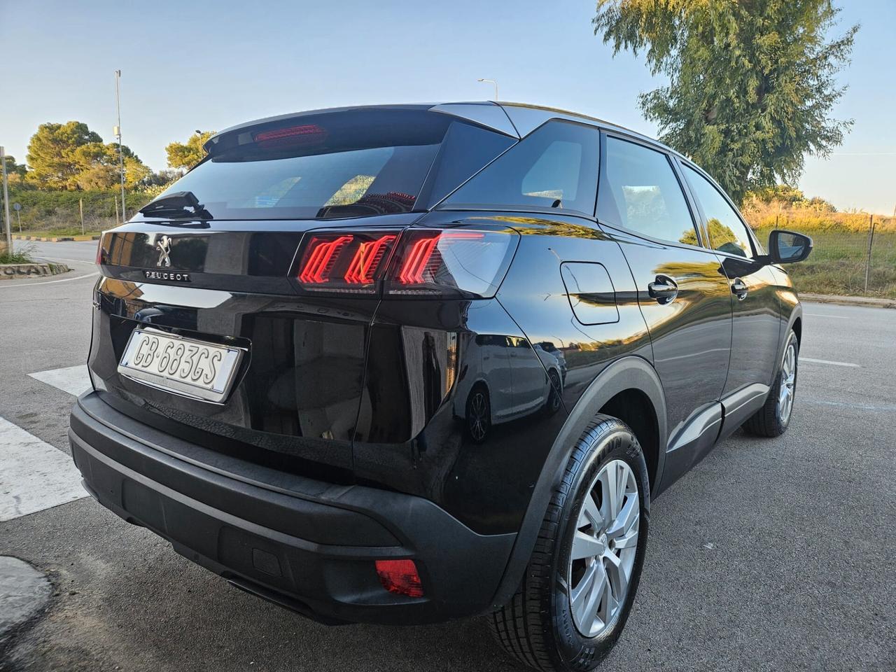 Peugeot 3008 BlueHDi 130 S&S Active Pack