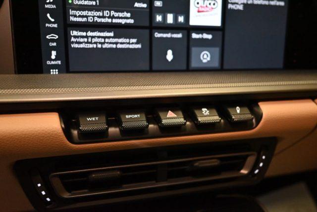 PORSCHE 911 CARRERA 992 PDK TETTO 21"LED PDLS PELLE TOT.FULL!!