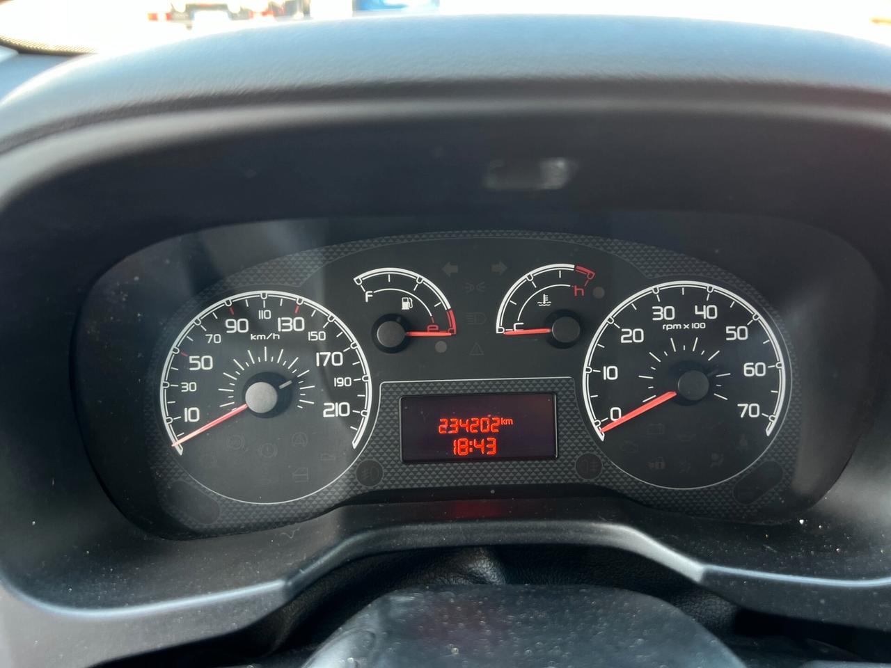 Fiat Qubo 1.4 8V 77 CV Dynamic Natural Power