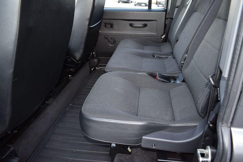 Land Rover Defender Defender 110 2.2 TD4 Station Wagon SE N1 AUTOCARRO