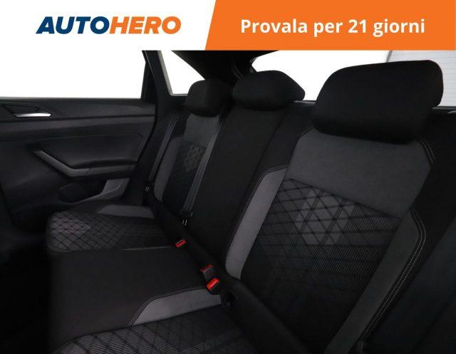 VOLKSWAGEN Taigo 1.0 TSI 110 CV R-Line