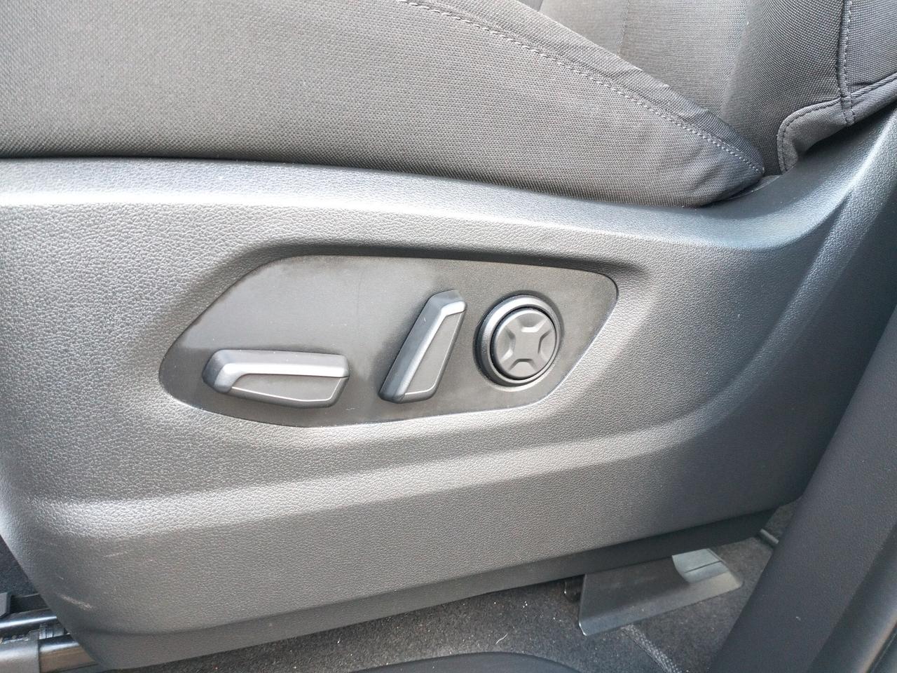 Hyundai STARIA 2.2 Wagon 2wd auto * PREZZO PIU' IVA *