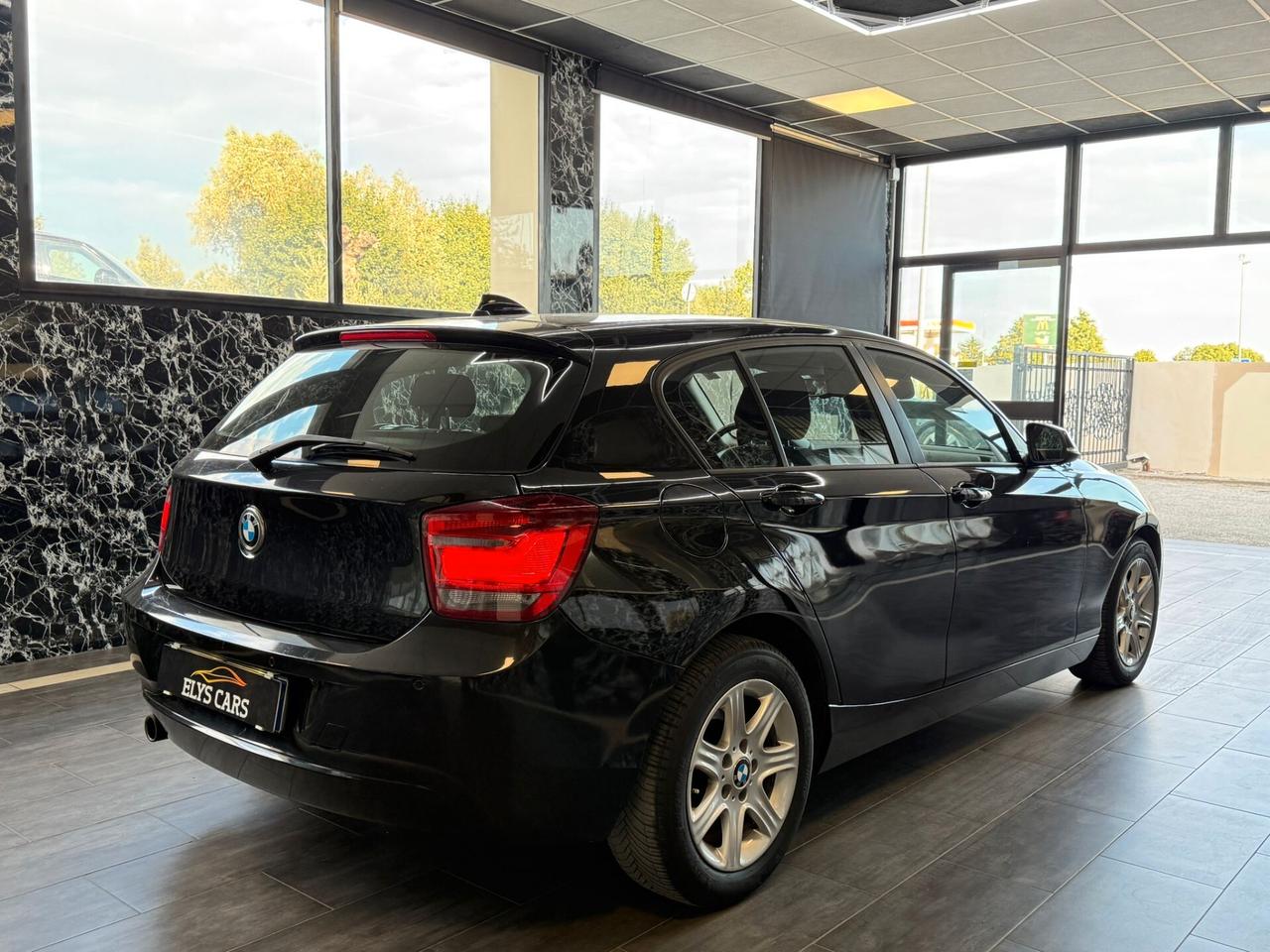 Bmw 116 116d 5p. Efficient Dynamics Sport