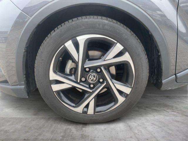 TOYOTA C-HR 1.8 Hybrid E-CVT Lounge