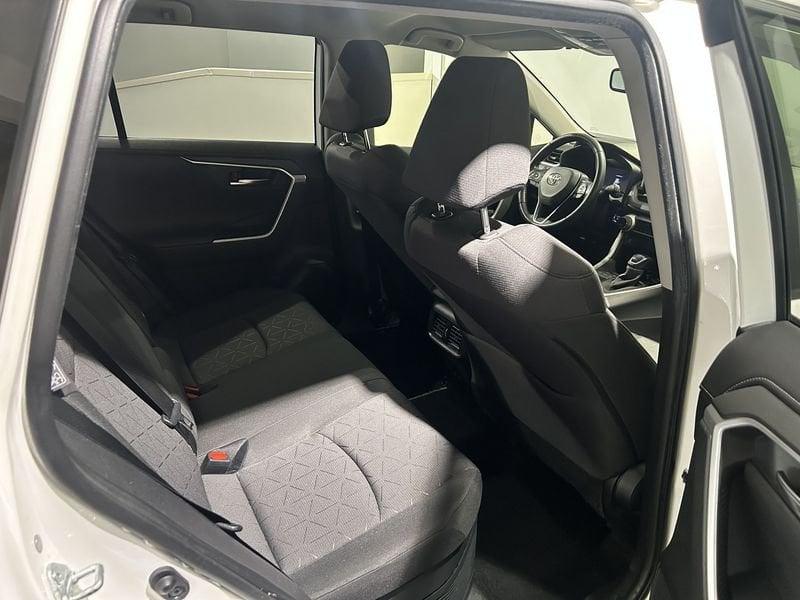 Toyota RAV4 RAV4 2.5 HV (218CV) E-CVT 2WD Active +NAVIGATORE