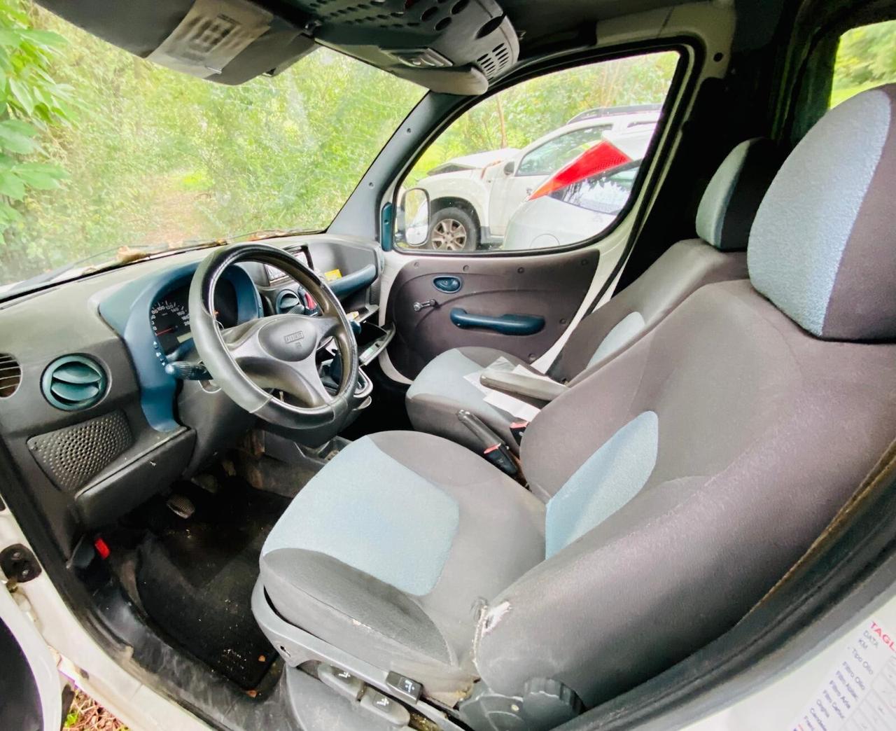 Fiat Doblo 1.9 diesel cat Cargo Lamierato NON FUNZIONA