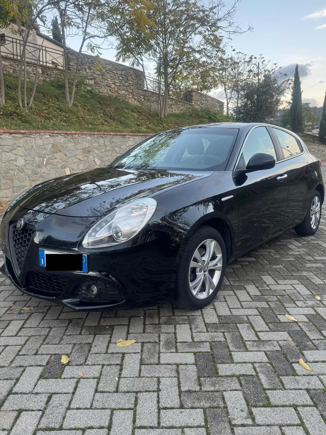 Alfa Romeo Giulietta 1.6 JTDm-2 105Cv 2011