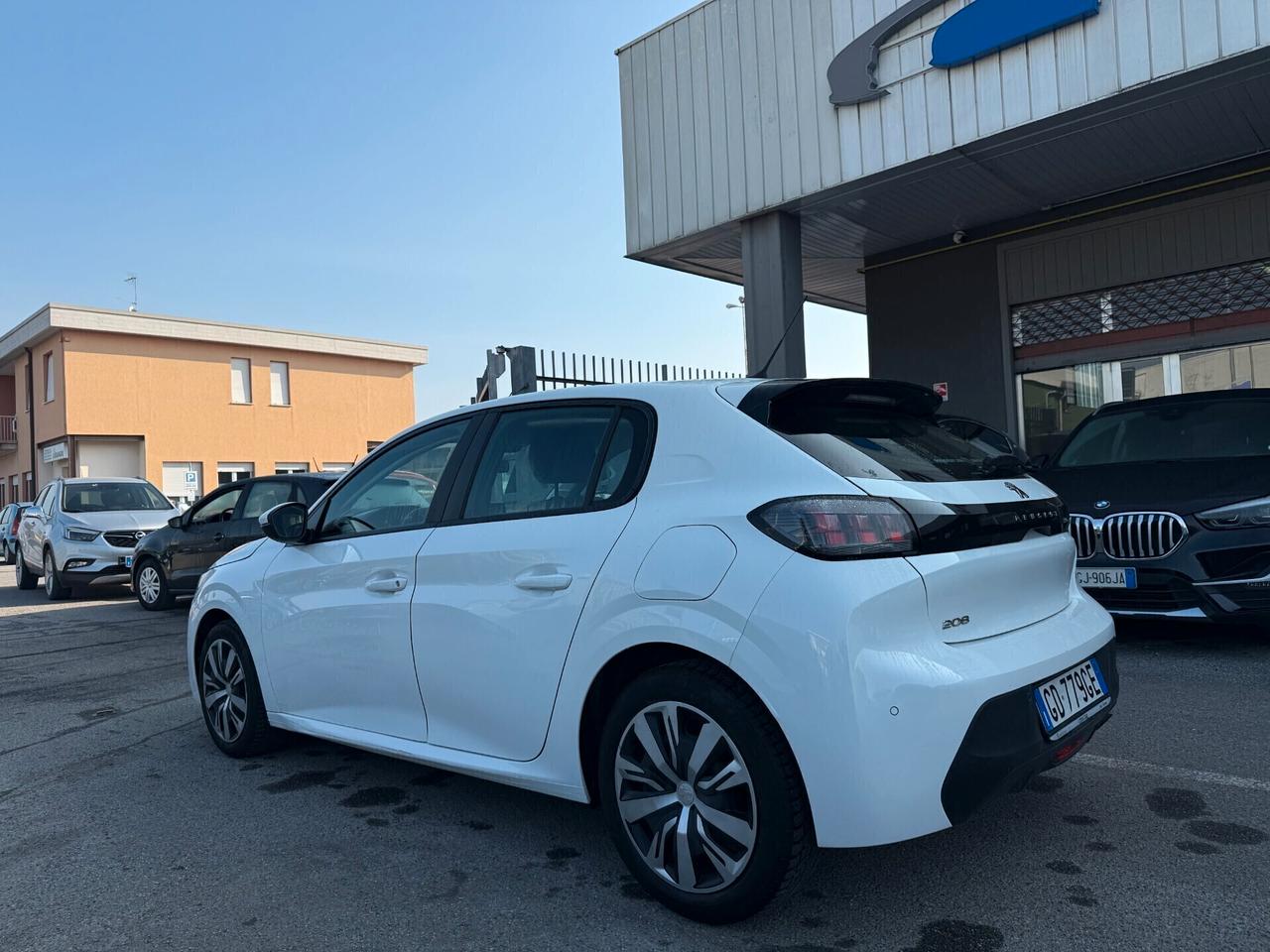 Peugeot 208 EURO 6E NEOPATENTATI