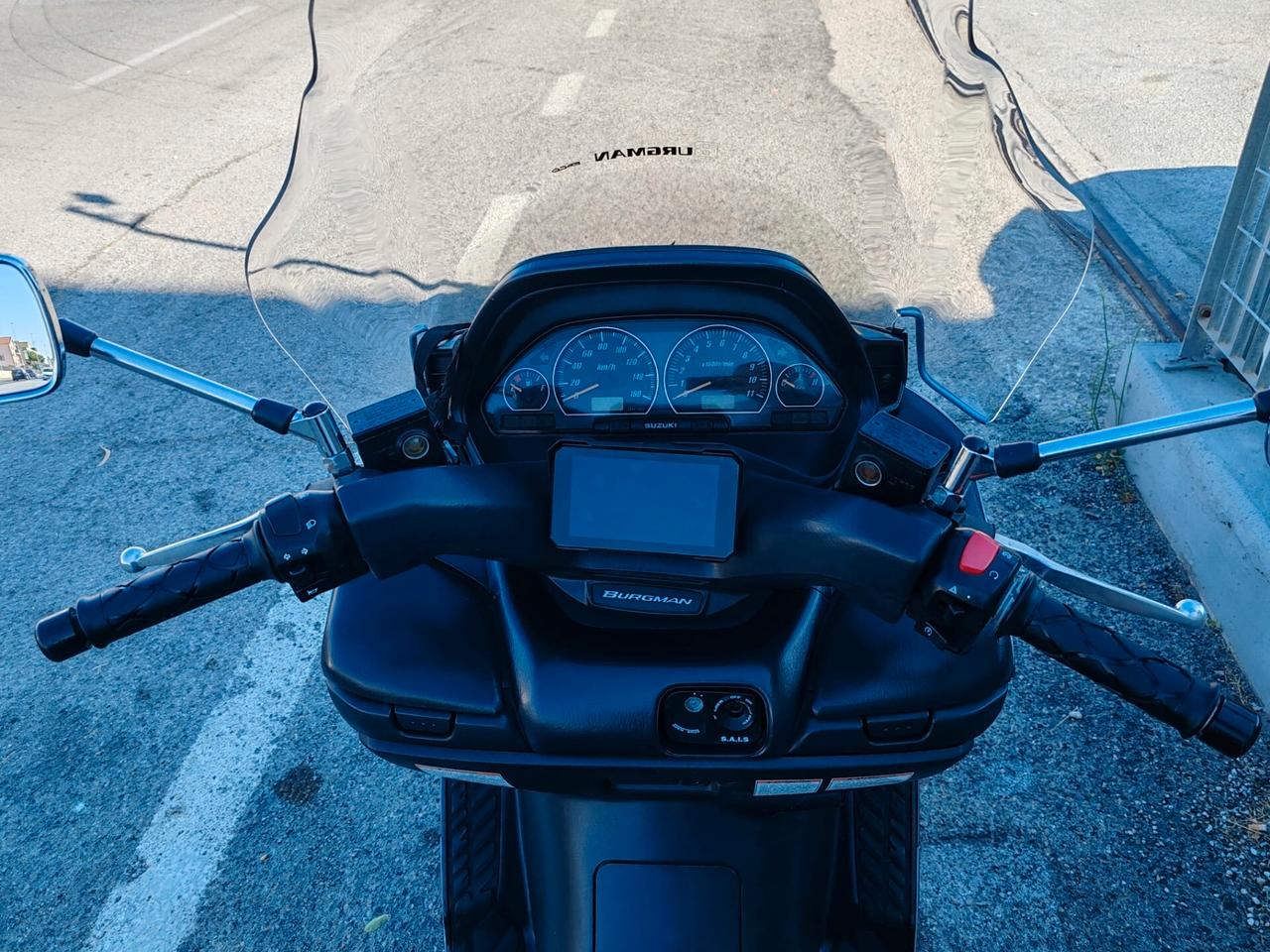 Suzuki Burgman 400