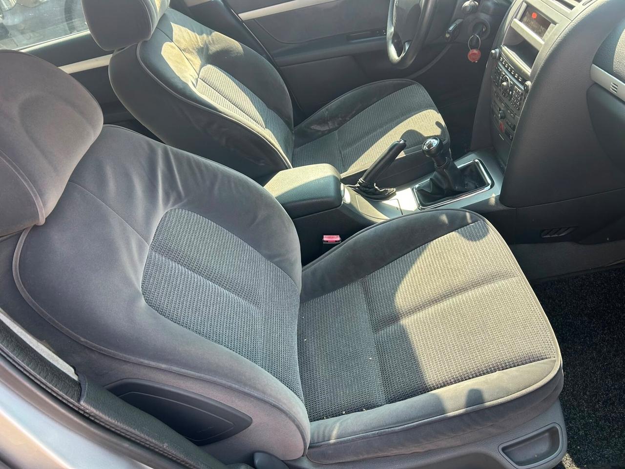 Peugeot 407 1.6 HDi