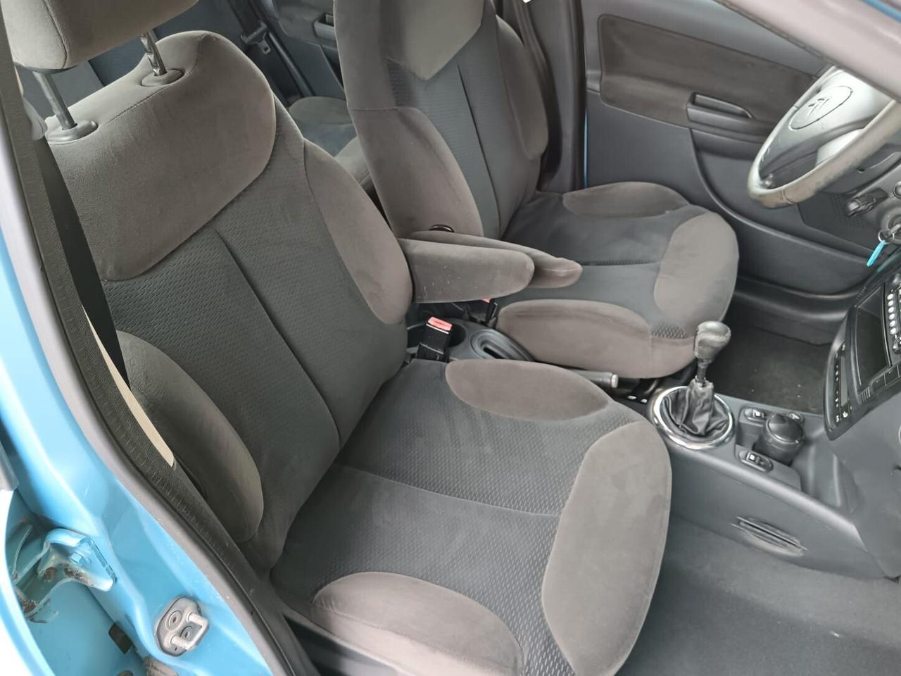 Citroen C3 1.1 airdream Exclusive