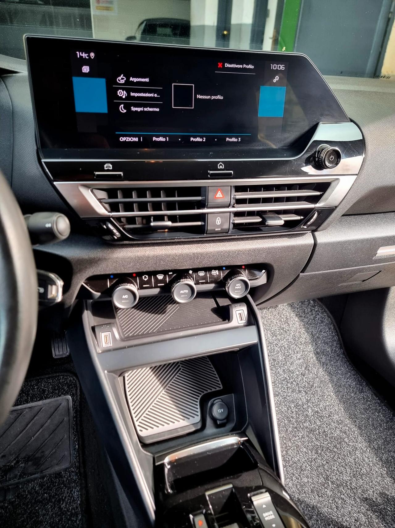 Citroen C4 X BlueHDI 130 S&S EAT8 Shine Pack