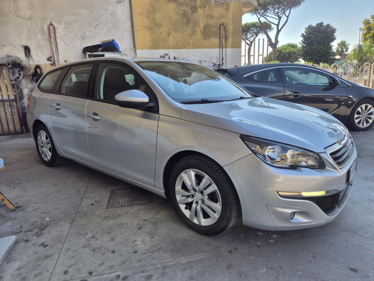 Peugeot 308 1.6 HDi 92 CV SW Business