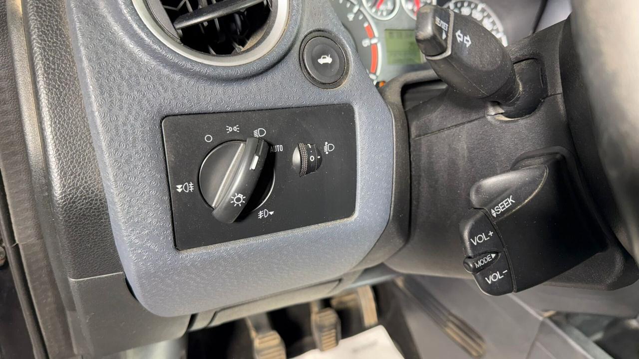 Ford Fusion 1.4 TDCi 5p. Titanium