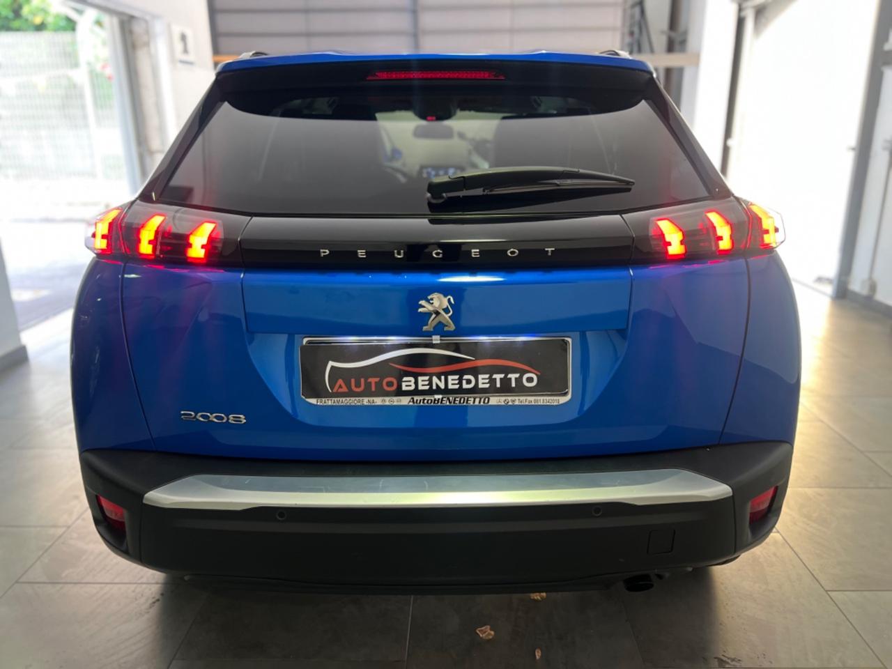 Peugeot 2008 PureTech 100 S&S Allure