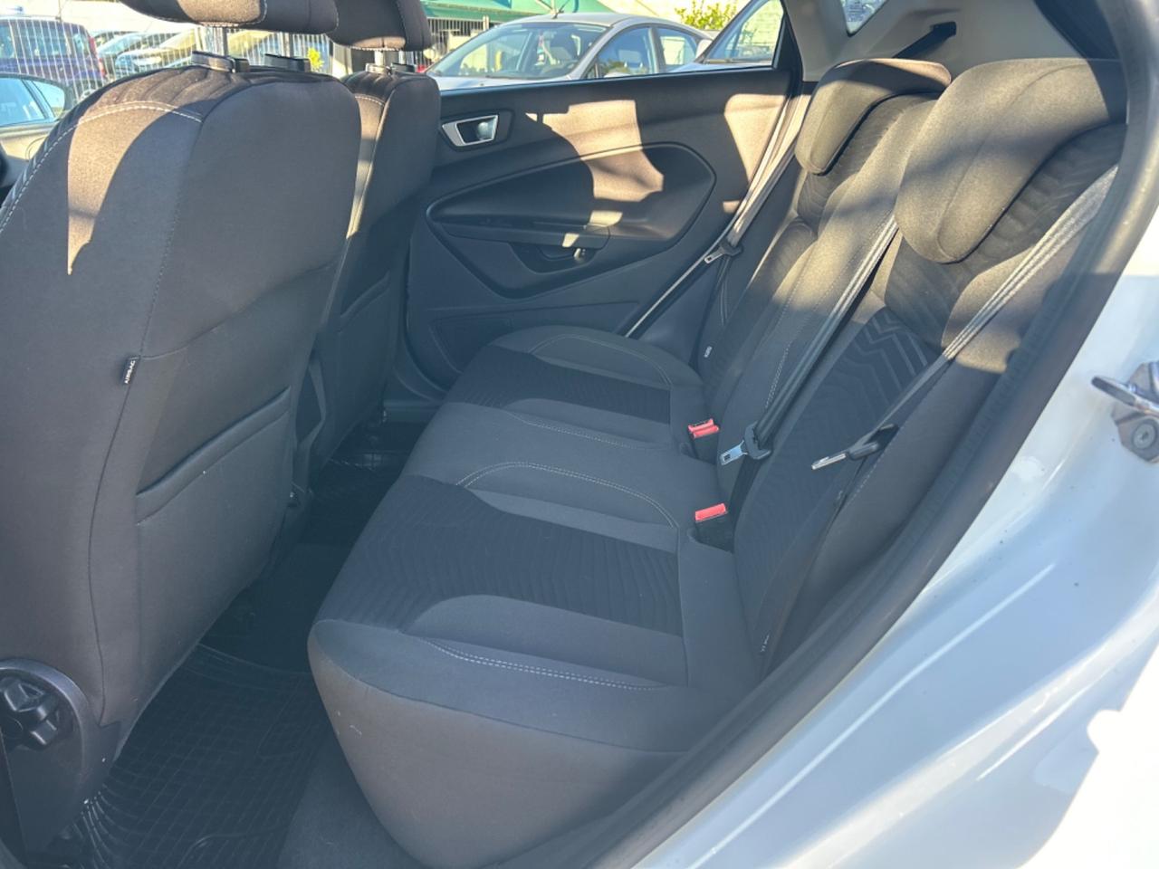 Ford Fiesta 1.0 80CV 5 porte Titanium