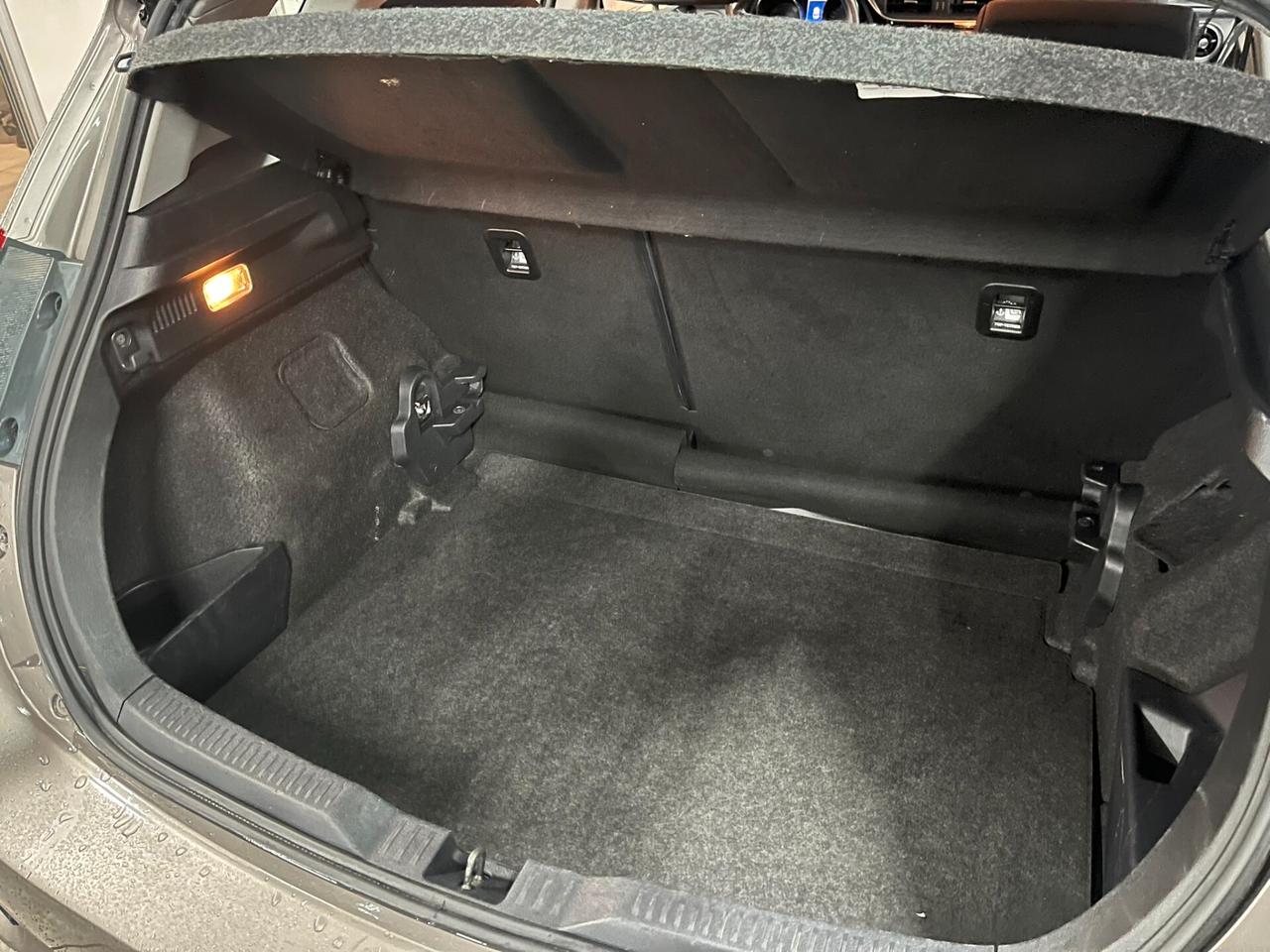 Toyota Auris Hybrid euro 6 ibrida!!!