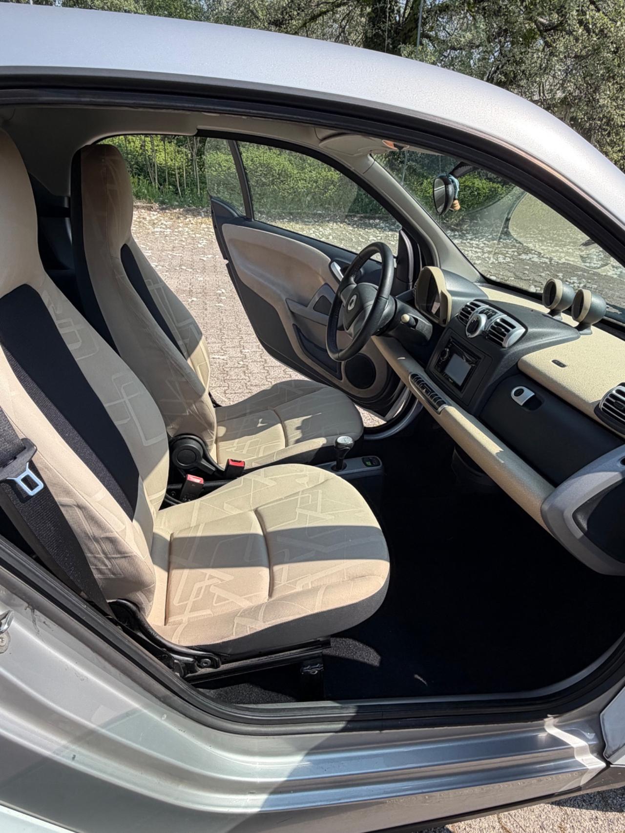 Smart ForTwo 1000 52 kW MHD coupé passion