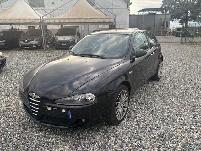 Alfa Romeo 147 1.9 JTD M-JET 16V 5 porte Dist.