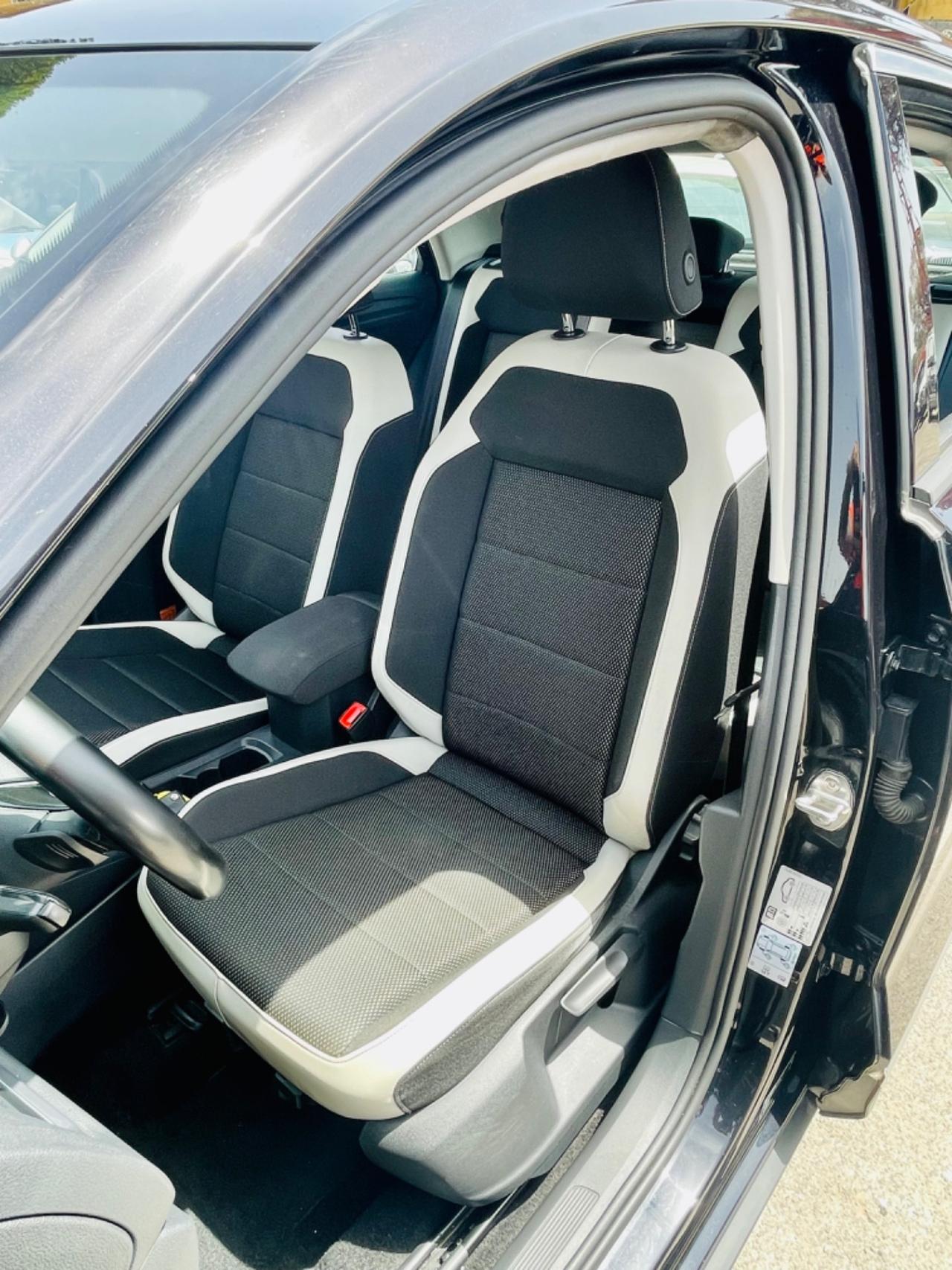 T-Roc 1.5 TSI 150cv/DSG/UNIPRO/RATE/PERMUTE/GARANZIA