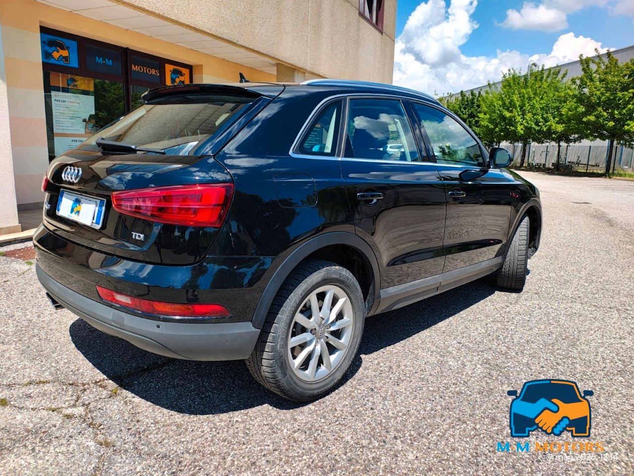 Audi Q3 2.0 tdi Business 120cv