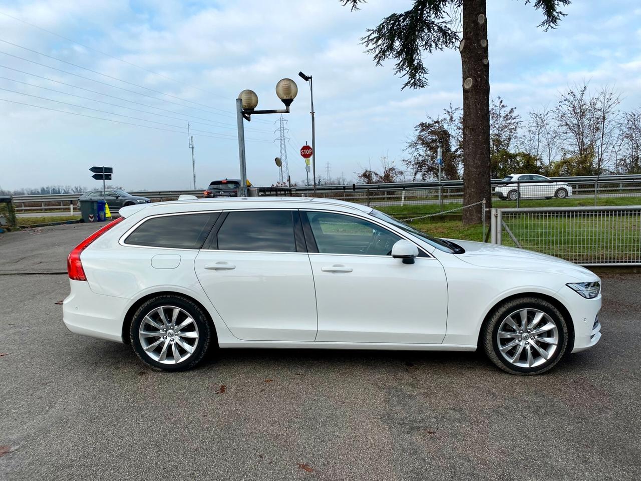 Volvo V90 2.0 d4 Kinetic geartronic 190cv
