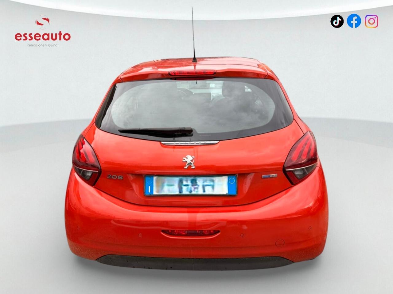 Peugeot 208 PureTech 82 3 porte Allure