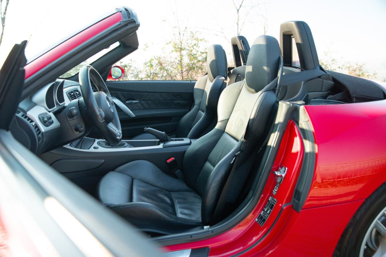 Bmw Z4 M Imola Rot, 52000km, service book.