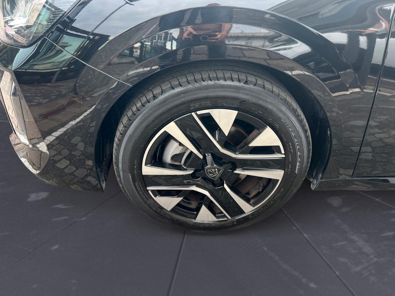 Peugeot 208 1.2 puretech Style s&s 100cv