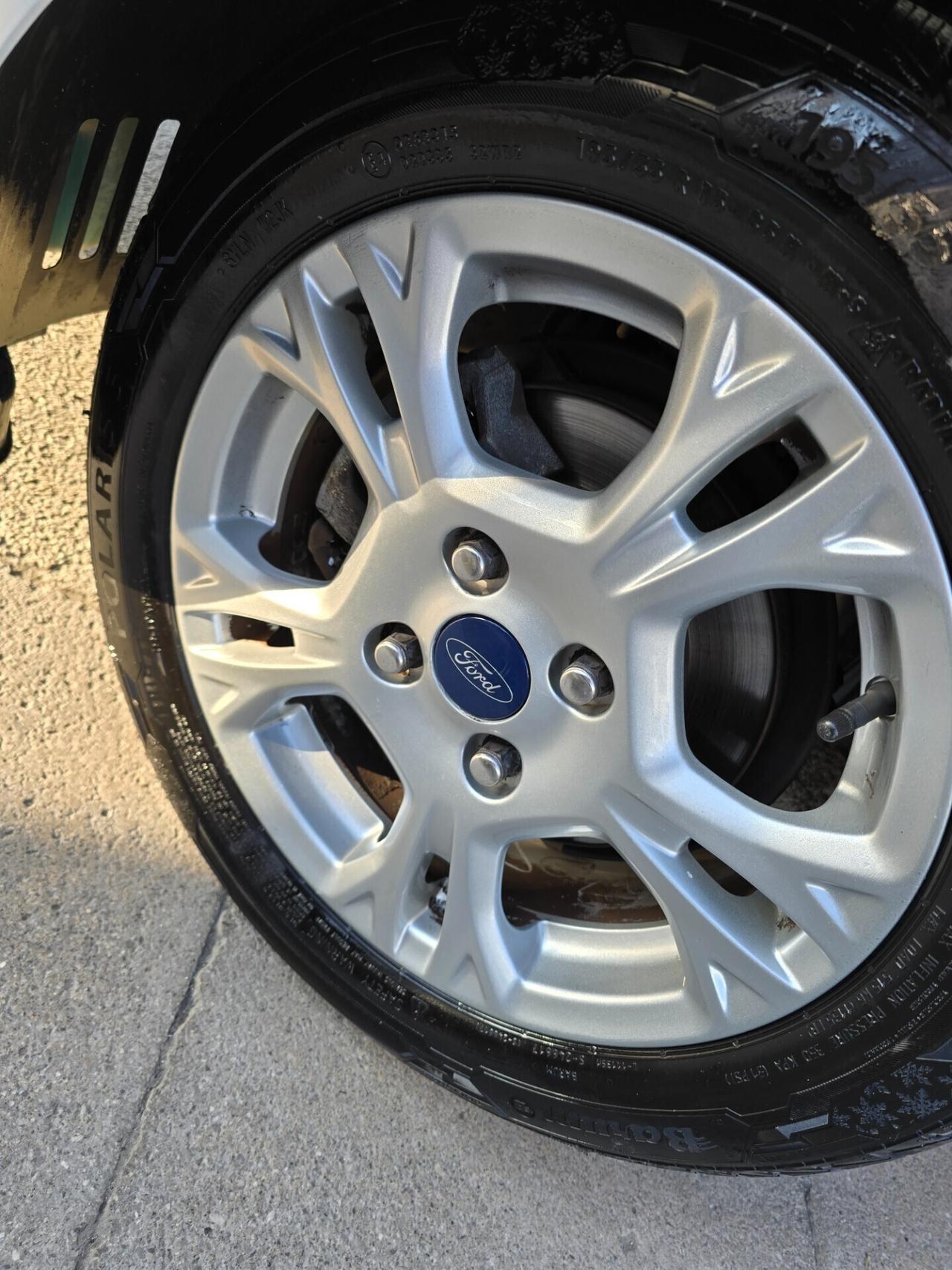 Ford Fiesta 1.4 5p. Bz.- GPL Titanium