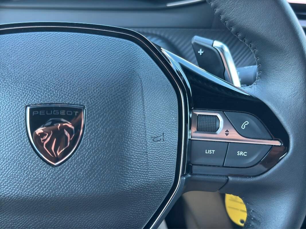 Peugeot 2008 1.2 puretech Allure s&s 130cv AUTOMATICA E CARPLAY