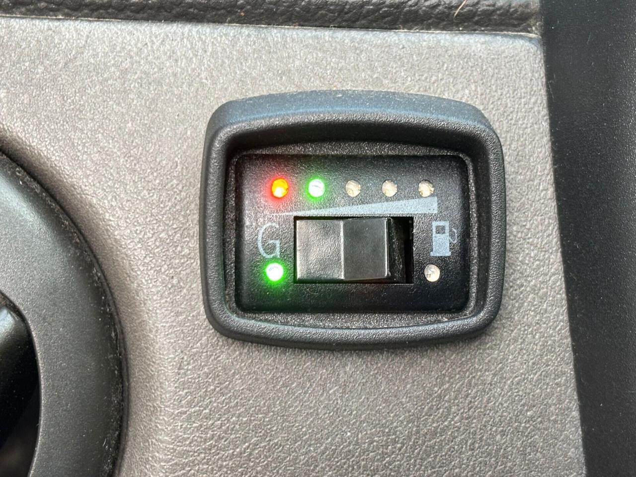 Fiat Punto Classic 1.2 5 porte Natural Power OK Neopatentati