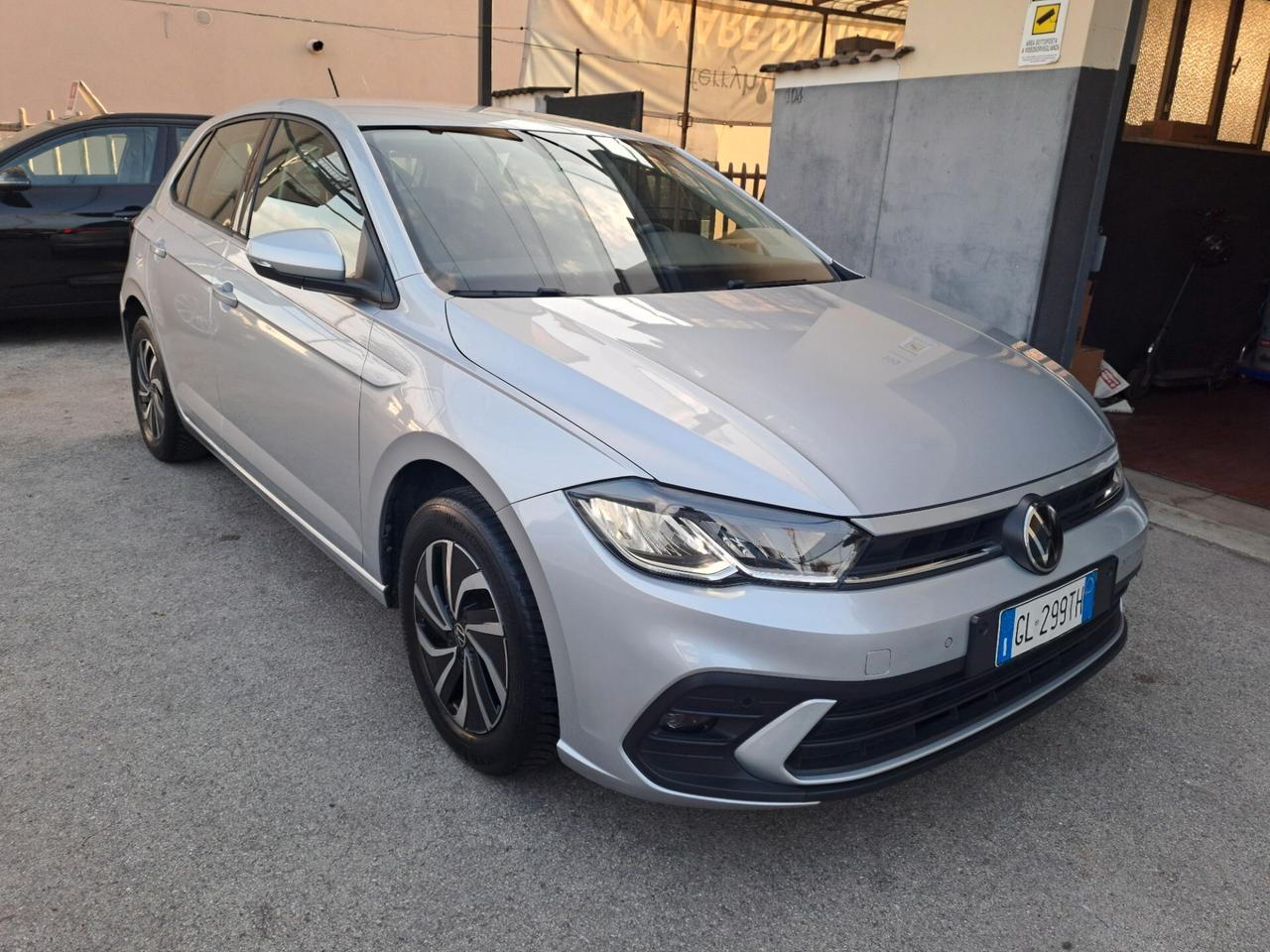Volkswagen Polo 1.0 TSI 95CV Life - OK NEOPATENTATI