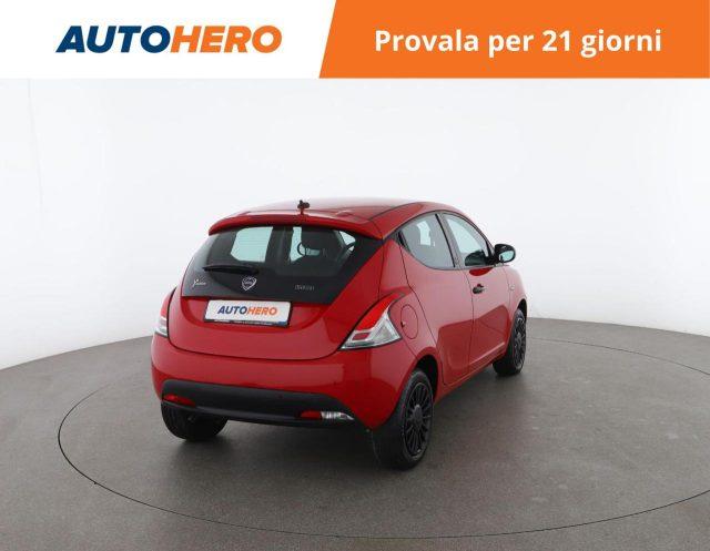 LANCIA Ypsilon 1.0 FireFly 5 porte S&S Hybrid Ecochic Silver