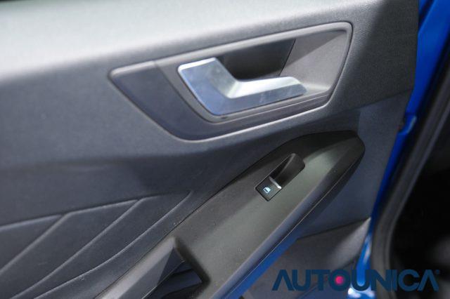 FORD Focus 1.0 ECOBOOST HYBRID 125 CV 5P ST-LINE NEOPATENTATI