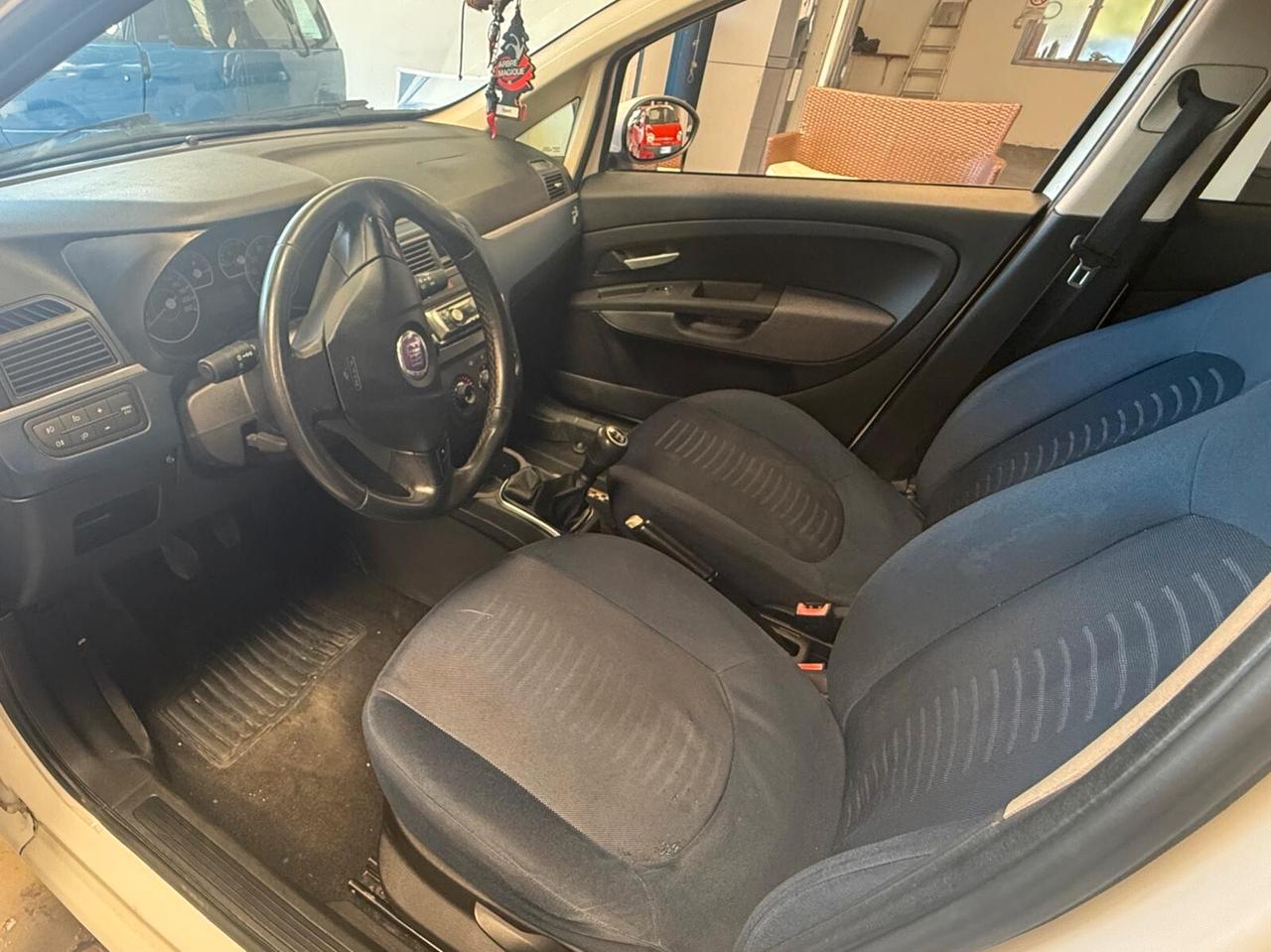 Fiat Grande Punto 1.3 MJT 75 CV 5 porte Dynamic